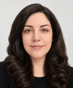 Masy Golriz, online English 導師