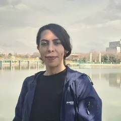 Shiva Yeganeh, online English 导师