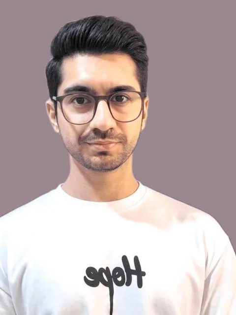 Nima Nikbakht, online English tutor