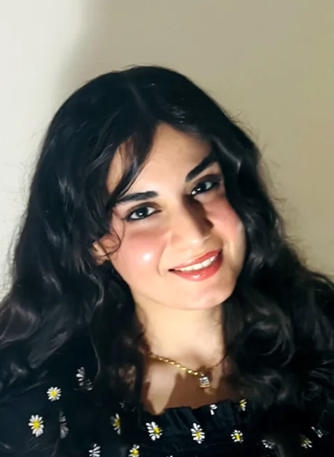 Hanna Fatahi, online English tutor