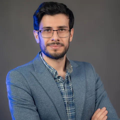 Masoud Arabpour, online English tutor