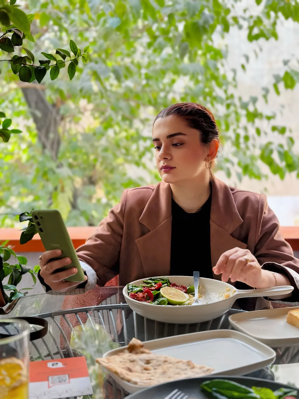 Intro video — Niloofar Moradi
