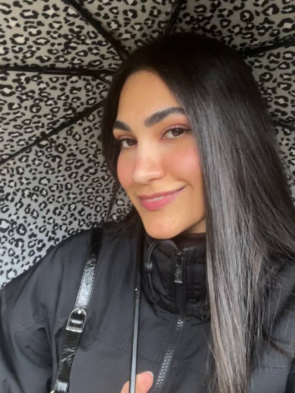 Paria Farzam