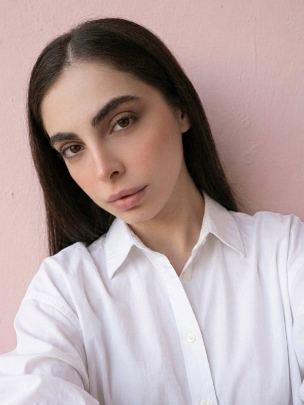 Hasti Hemmatian